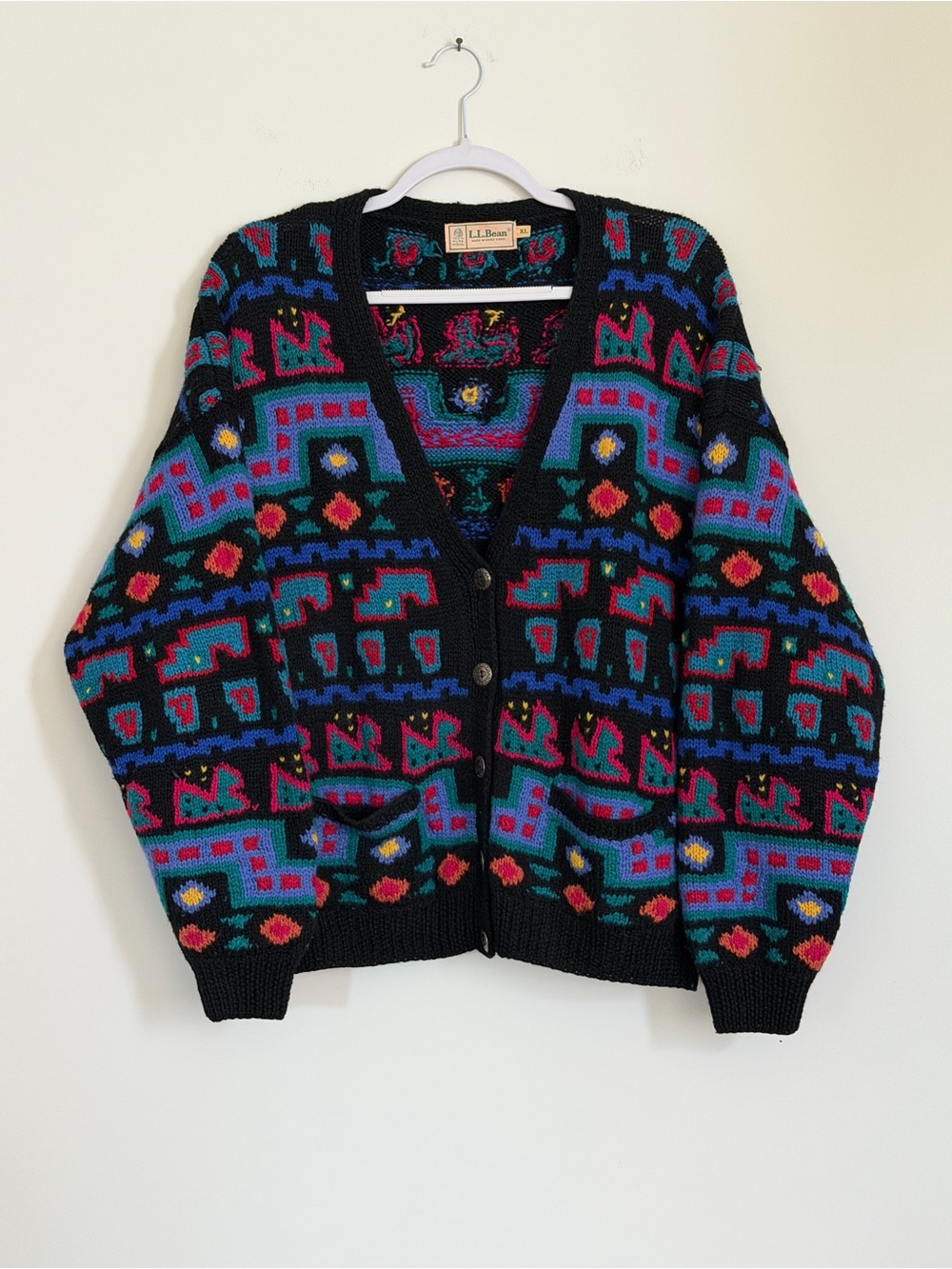L.L.Bean VTG XL Black 100% Wool Cardigan Sweater Southwestern Aztec Geometric